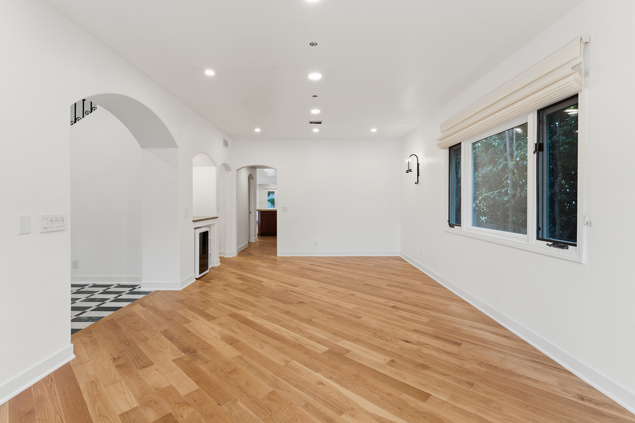 Unfurnished interior with clear architectural sightlines